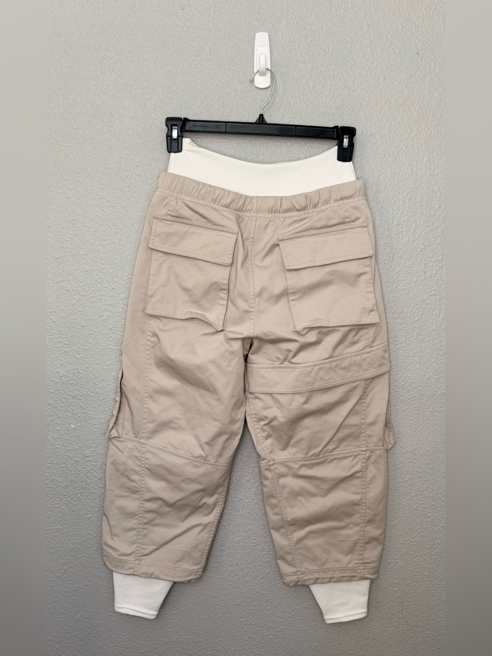 Nike ACG | Woven Baggy Cargo Pants | Moon Particle/Summit White | Size Small - Picture 4 of 8